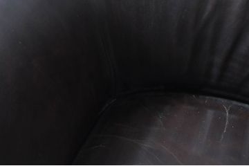 フランスアンティーク　本革　ミッドセンチュリーな雰囲気のお部屋作りにぴったりなレザーラウンジチェア(アームチェア、一人掛けソファ、サロンチェア、イージーチェア、椅子、イス)(R-078085)