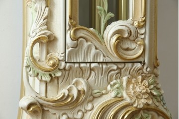 中古　美品!!　イタリア製　ブランド家具　分銅式　豪華な装飾が魅力のロココ調ホールクロック　定価約240万円相当　(R-078088)