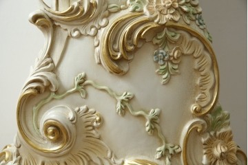 中古　美品!!　イタリア製　ブランド家具　分銅式　豪華な装飾が魅力のロココ調ホールクロック　定価約240万円相当　(R-078088)