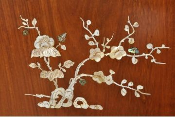 中古　美品　花梨(カリン)材　細やかな装飾が美しいホールクロック(時計台、振り子時計、分銅式、振り子付き)(R-078089)