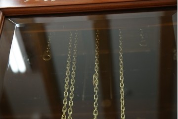 中古　美品　花梨(カリン)材　細やかな装飾が美しいホールクロック　(R-078089)