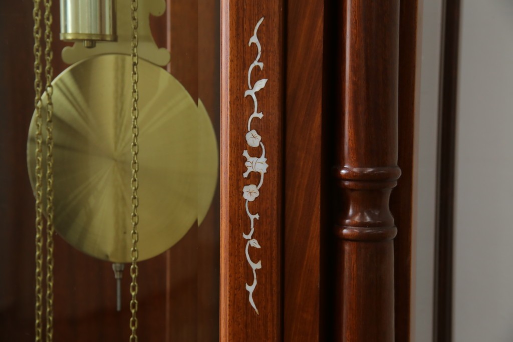 中古　美品　花梨(カリン)材　細やかな装飾が美しいホールクロック　(R-078089)