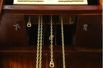 中古　美品　花梨(カリン)材　細やかな装飾が美しいホールクロック　(R-078089)