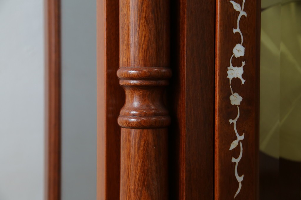 中古　美品　花梨(カリン)材　細やかな装飾が美しいホールクロック　(R-078089)