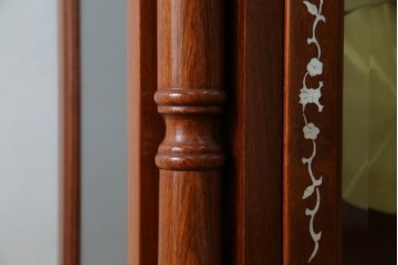 中古　美品　花梨(カリン)材　細やかな装飾が美しいホールクロック　(R-078089)