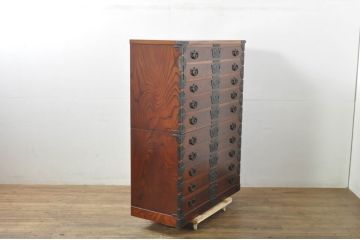 中古　美品　岩谷堂箪笥　欅(ケヤキ)材　引き出し10杯　荘厳な印象を与える整理箪笥(重宝箪笥、和たんす、着物箪笥、呉服箪笥、小袖箪笥、上下バラ売り可能)(定価約65万円)(R-078092)