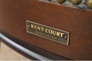 中古　maruni(マルニ木工)　KENT-COURT(ケントコート)　随所に施された上品な意匠が魅力的な1Pソファ(ラウンジチェア、アームチェア、1人掛け)(定価約22万円)(R-078093)