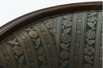 中古　maruni(マルニ木工)　KENT-COURT(ケントコート)　ブリティッシュコレクション　クラシカルなデザインのラウンジチェア　定価約22万円　(R-078093)