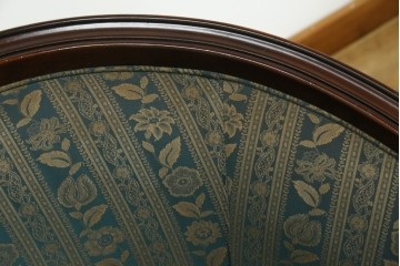 中古　maruni(マルニ木工)　KENT-COURT(ケントコート)　ブリティッシュコレクション　クラシカルなデザインのラウンジチェア　定価約22万円　(R-078093)