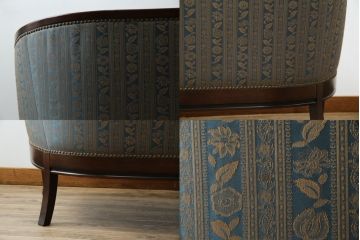 中古　maruni(マルニ木工)　KENT-COURT(ケントコート)　随所に施された上品な意匠が魅力的な二人掛けソファ(2P、2人掛け、ラブソファ、アームソファ)(R-078094)