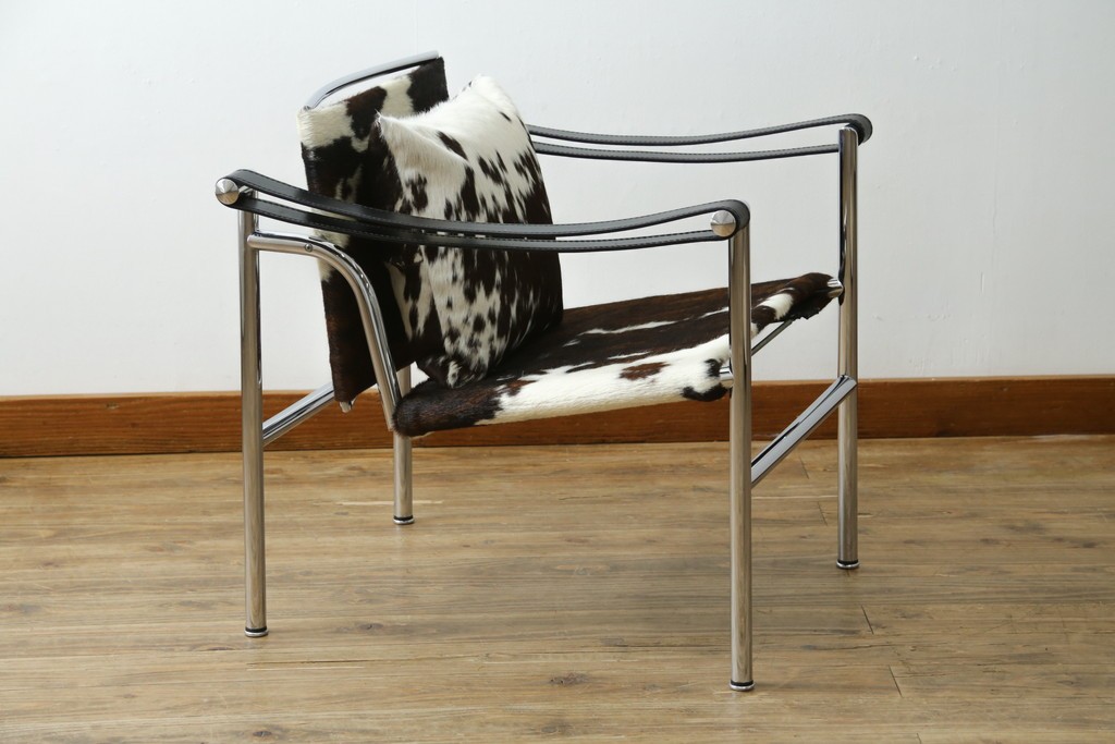 中古　Cassina(カッシーナ)　ル・コルビ(Pierre Jeanneret) ピエール・ジャンヌレ(Pierre Jeanneret) シャルロット・ペリアン(Charlotte Perriand)　LC1　スリングチェア　定価約78万1千円　(R-078095)
