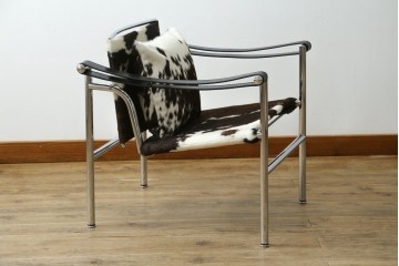 中古　Cassina(カッシーナ)　ル・コルビ(Pierre Jeanneret) ピエール・ジャンヌレ(Pierre Jeanneret) シャルロット・ペリアン(Charlotte Perriand)　LC1　スリングチェア　定価約78万1千円　(R-078095)