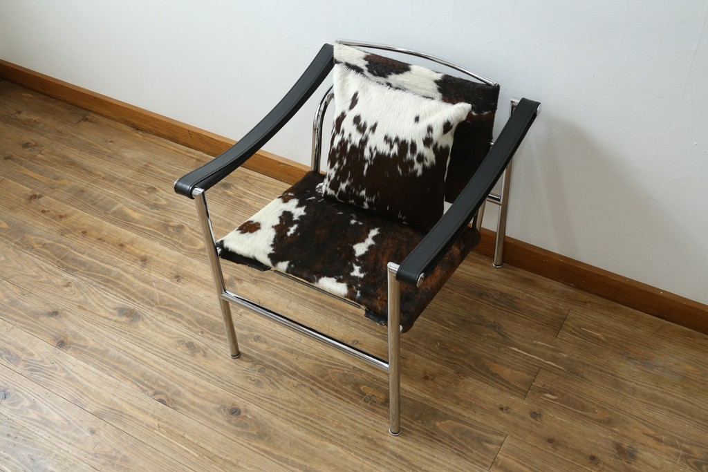 中古　Cassina(カッシーナ)　ル・コルビ(Pierre Jeanneret) ピエール・ジャンヌレ(Pierre Jeanneret) シャルロット・ペリアン(Charlotte Perriand)　LC1　スリングチェア　定価約78万1千円　(R-078095)