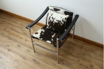 中古　Cassina(カッシーナ)　ル・コルビ(Pierre Jeanneret) ピエール・ジャンヌレ(Pierre Jeanneret) シャルロット・ペリアン(Charlotte Perriand)　LC1　スリングチェア　定価約78万1千円　(R-078095)