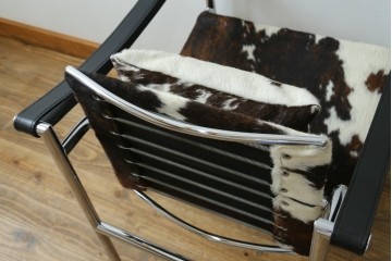 中古　Cassina(カッシーナ)　ル・コルビ(Pierre Jeanneret) ピエール・ジャンヌレ(Pierre Jeanneret) シャルロット・ペリアン(Charlotte Perriand)　LC1　スリングチェア　定価約78万1千円　(R-078095)