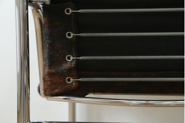 中古　Cassina(カッシーナ)　ル・コルビ(Pierre Jeanneret) ピエール・ジャンヌレ(Pierre Jeanneret) シャルロット・ペリアン(Charlotte Perriand)　LC1　スリングチェア　定価約78万1千円　(R-078095)
