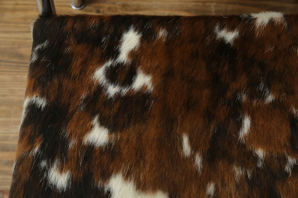 中古　Cassina(カッシーナ)　ル・コルビュジエ(Le Corbusier)　ピエール・ジャンヌレ(Pierre Jeanneret) シャルロット・ペリアン(Charlotte Perriand)　LC1　個性が光る!ワンランク上の空間づくりにおすすめなスリングチェア　定価605,000円相当　(R-078097)