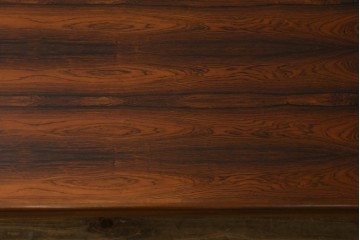 北欧ヴィンテージ　ノルウェー　 BRUKSBO(ブルクスボ) 　Mellemstrands Trevareindustri　ローズウッド材の美しい杢目が目を引くローテーブル　(R-078099)