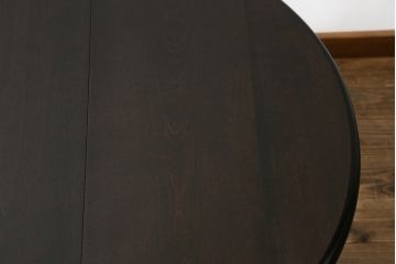 中古　美品　松本民芸家具　M型バタフライ卓(楕円)　凝った脚のデザインが優雅さを際立たせるバタフライテーブル(ドロップリーフテーブル、エクステンションテーブル、食卓、ダイニングテーブル、2人掛け、4人掛け、2P、4P)(定価約28万)(R-078100)
