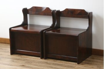 中古　美品　山室家具製作所　民芸家具　北の匠　木のぬくもりを感じる収納付きベンチ2脚セット(板座チェア、椅子、イス、バラ売り可能)(R-078101)
