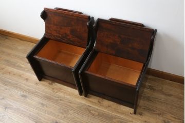 中古　美品　山室家具製作所　民芸家具　北の匠　木のぬくもりを感じる収納付きベンチ2脚セット(板座チェア、椅子、イス、バラ売り可能)(R-078101)