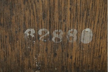 中古　DREXEL HERITAGE(ドレクセルヘリテイジ)　Triune(トライユン)　上品な佇まいのブックケース　(R-078107)