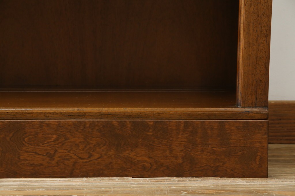 中古　DREXEL HERITAGE(ドレクセルヘリテイジ)　Triune(トライユン)　上品な佇まいのブックケース　(R-078107)