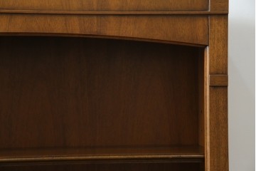 中古　DREXEL HERITAGE(ドレクセルヘリテイジ)　Triune(トライユン)　上品な佇まいのブックケース　(R-078107)