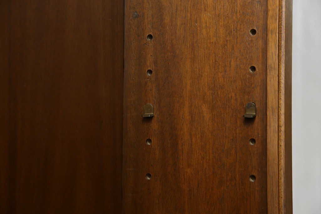 中古　DREXEL HERITAGE(ドレクセルヘリテイジ)　Triune(トライユン)　上品な佇まいのブックケース　(R-078107)