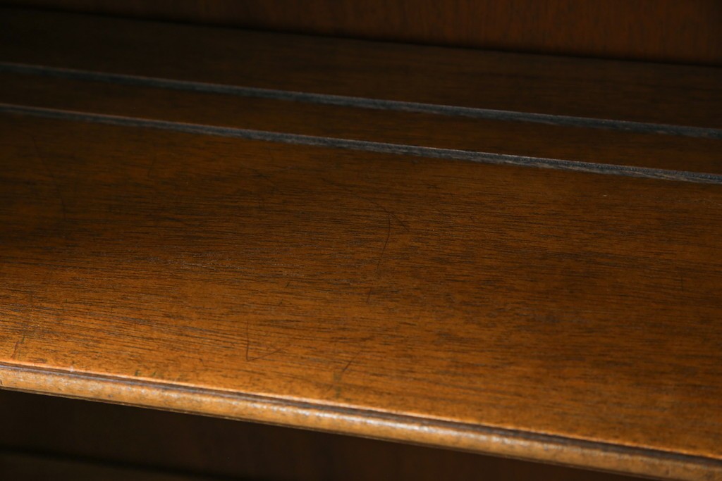 中古　DREXEL HERITAGE(ドレクセルヘリテイジ)　Triune(トライユン)　上品な佇まいのブックケース　(R-078107)