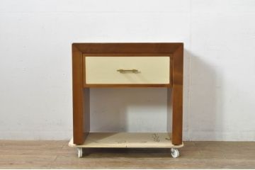 中古　高級品!!　スペイン　バロッサバレンティ(VARO,S.A. VALENTI)　ナチュラルモダンな佇まいのサイドテーブル(ナイトテーブル、エンドテーブル、花台、電話台、飾り台、サイドチェスト)(R-078111)