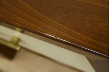 中古　高級品!!　スペイン　バロッサバレンティ(VARO,S.A. VALENTI)　ナチュラルモダンな佇まいのサイドテーブル　(R-078112)