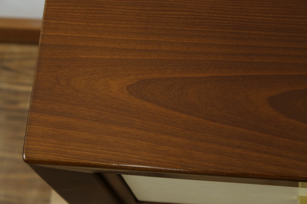 中古　高級品!!　スペイン　バロッサバレンティ(VARO,S.A. VALENTI)　ナチュラルモダンな佇まいのサイドテーブル　(R-078112)