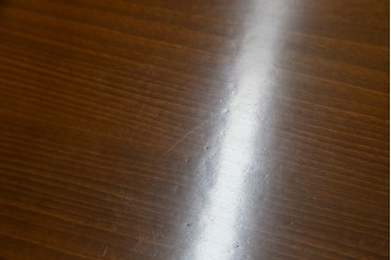 中古　高級品!!　スペイン　バロッサバレンティ(VARO,S.A. VALENTI)　ナチュラルモダンな佇まいのサイドテーブル　(R-078112)