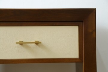 中古　高級品!!　スペイン　バロッサバレンティ(VARO,S.A. VALENTI)　ナチュラルモダンな佇まいのサイドテーブル　(R-078112)