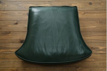 中古　美品!!　DREXEL HERITAGE(ドレクセルヘリテイジ)取り扱い　アメリカ高級家具　ジャレットブラザーズ(Jarrett Brothers)　本革(レザー)　ハイバックデスクチェア(オフィスチェア、回転チェア、アームチェア、デスクチェア)(定価約44万円)(R-078115)
