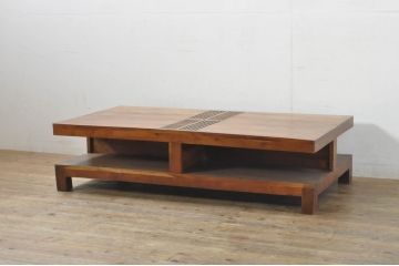 中古　チーク材　アンティーク調　異国情緒を味わえるアジアンデザインのローテーブル(座卓、センターテーブル、リビングテーブル)(R-078121)