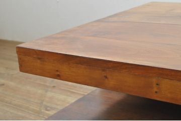 中古　チーク材　アンティーク調　異国情緒を味わえるアジアンデザインのローテーブル(座卓、センターテーブル、リビングテーブル)(R-078121)