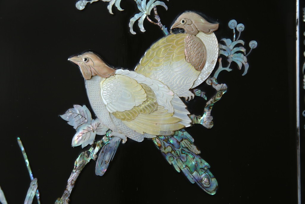 アジアンビンテージ　韓国　花鳥図の螺鈿(ラデン)細工が美しい4連衝立て　定価約120万円　(R-078123)