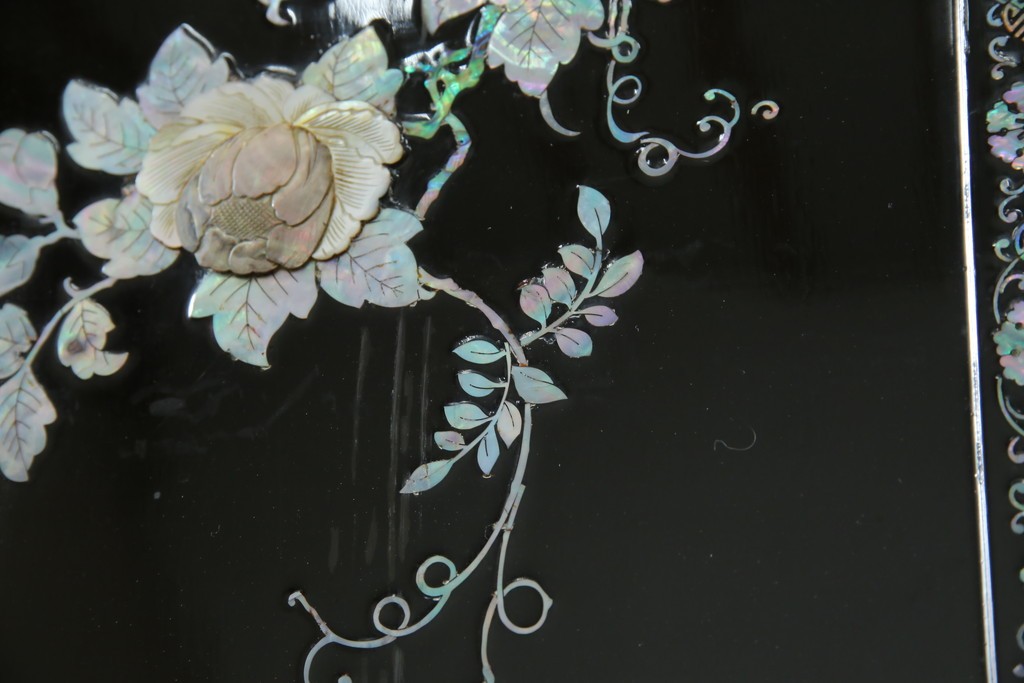 アジアンビンテージ　韓国　花鳥図の螺鈿(ラデン)細工が美しい4連衝立て　定価約120万円　(R-078123)