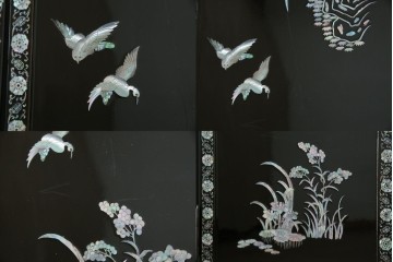 アジアンビンテージ　韓国　花鳥図の螺鈿(ラデン)細工が美しい4連衝立て　定価約120万円　(R-078123)