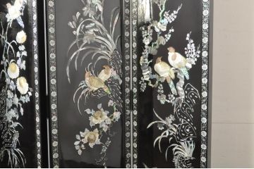 アジアンビンテージ　韓国　花鳥図の螺鈿(ラデン)細工が美しい4連衝立て(つい立て、衝い立て、仕切り、パーテーション、ヴィンテージ)(定価約120万円)(R-078123)