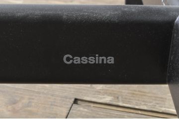 中古　美品!!　イタリア　Cassina(カッシーナ)　Le Corbusier(ル・コルビュジエ)　LC4　スタイリッシュで洗練された大人の空間を演出するシェーズロング(寝椅子、カウチ)(定価約106万7千円)(R-078130)