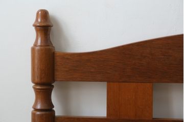 和製ビンテージ　無垢材　ナチュラルテイストの空間づくりにおすすめのベッドフレーム(セミダブル、木製ベッド、ヴィンテージ)(R-078132)