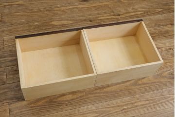 中古　北海道民芸家具　HM114K　シックで洗練された佇まいが魅力的な本箱(ブックケース、キャビネット、飾り棚、収納棚、食器棚)(R-078148)