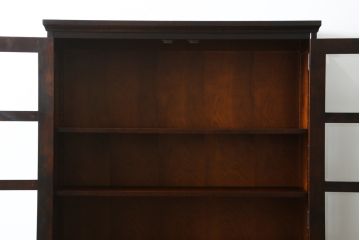 中古　北海道民芸家具　和洋どちらのお部屋にも馴染むブックケース(本箱、書棚、収納棚、戸棚、キャビネット、飾り棚)(R-078150)