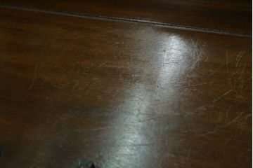 中古　美品　DREXEL HERITAGE(ドレクセルヘリテイジ)　上品な佇まいの照明付き飾り棚(キャビネット、キュリオケース、ガラスケース、ショーケース、食器棚、収納棚、戸棚)(R-078153)