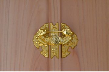 新品未使用品　中古　40号　ヒノキ材　ナチュラルな風合いが魅力的な神徒用仏壇(ご神徒壇、御霊舎、みたまや、祭壇宮、さいだんみや)(定価約36万円)(R-078155)