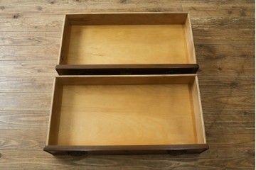 中古　美品　DREXEL HERITAGE(ドレクセルヘリテイジ)　Covington Park Collection(コヴィントンパークコレクション)　マホガニー材　クラシカルデザインのチェスト　(R-078158)