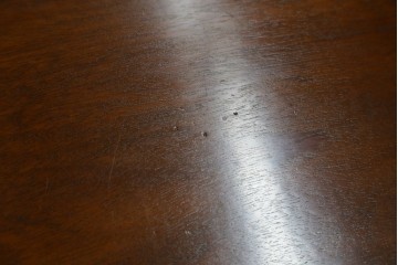 中古　美品　DREXEL HERITAGE(ドレクセルヘリテイジ)　Covington Park Collection(コヴィントンパークコレクション)　マホガニー材　クラシカルデザインのチェスト　(R-078158)